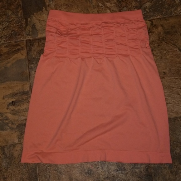 NWT LADIES TUBE TOP & LAYERED SKIRT - Picture 2 of 6
